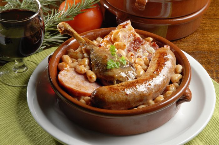 SUR LA ROUTE DU CASSOULET (GRP)