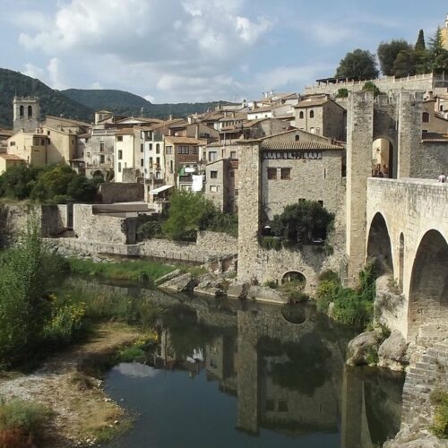 DECOUVERTE DE LA GARROTXA (GRP)
