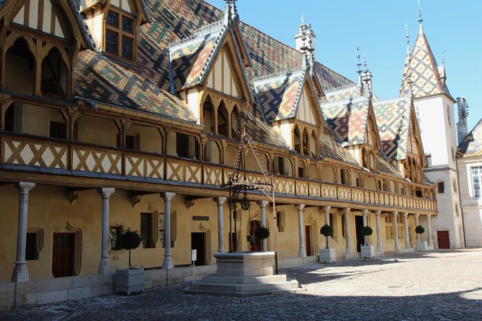 LA BOURGOGNE PETILLANTE ET PIQUANTE ! (GROUPE)