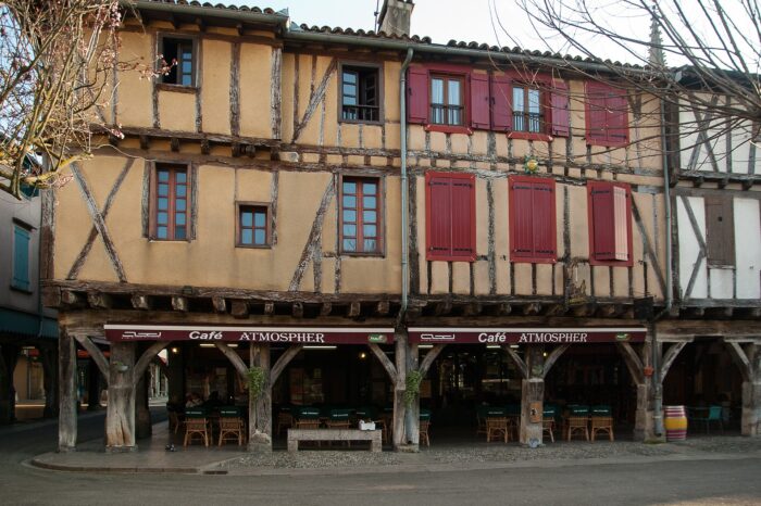 MIREPOIX & CAMON (GRP)