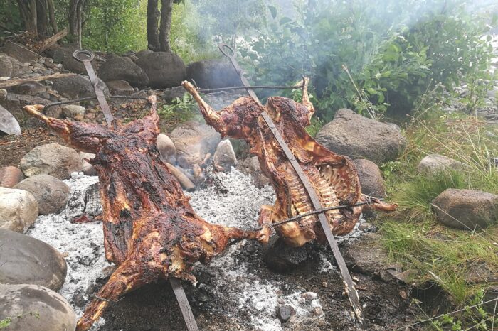 MECHOUI A LA VAJOL (GRP)